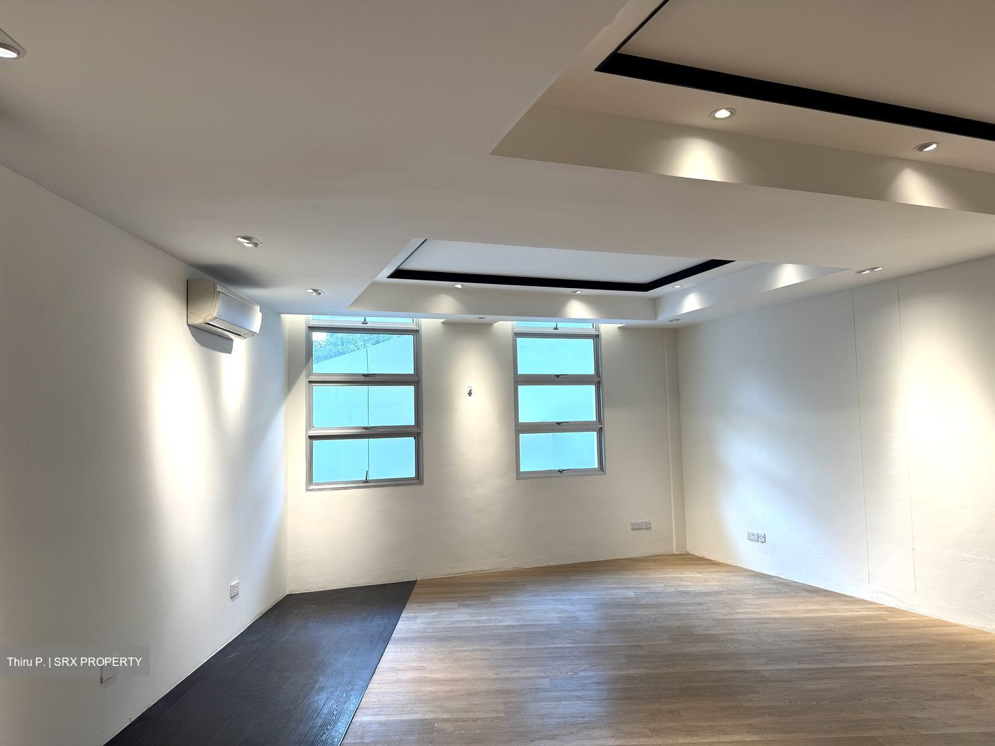 Tank Road (D9), Office #570223311